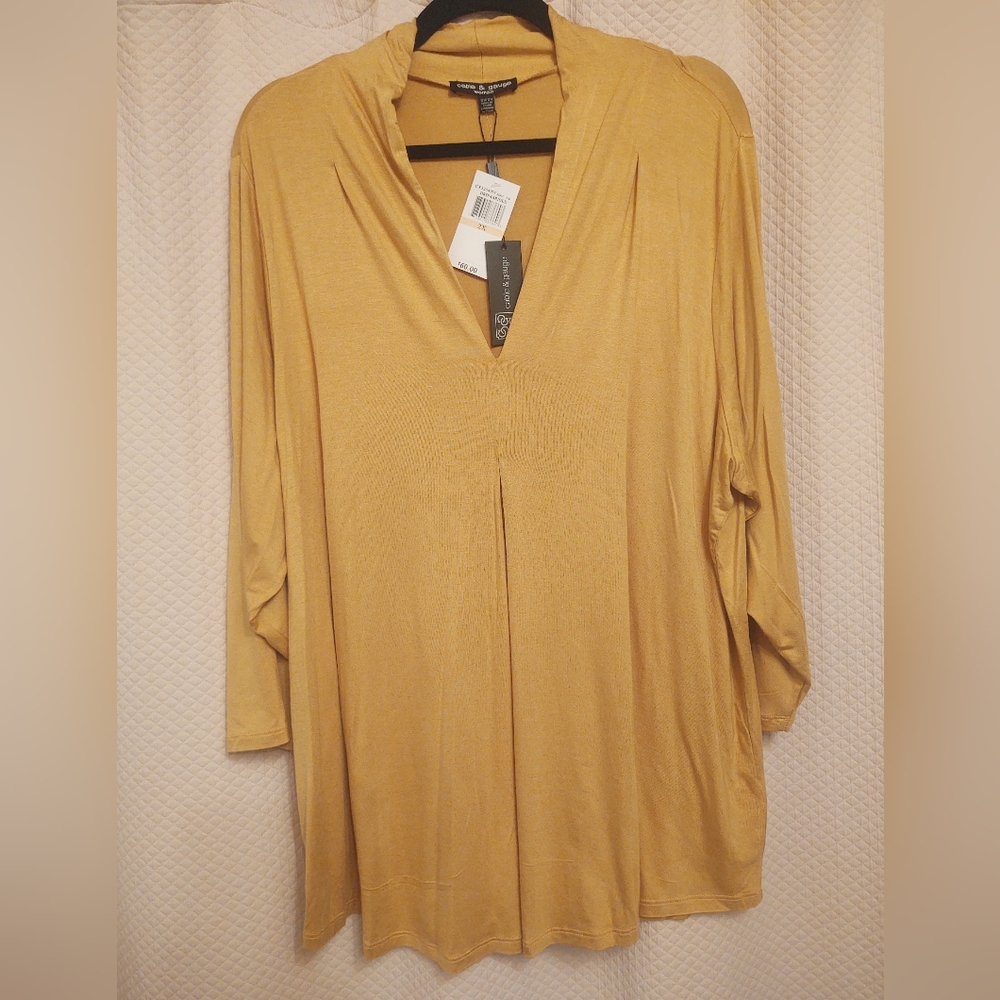 Cable and Gauge Marigold Pleated Blouse